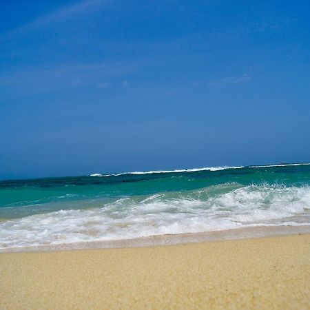 אהנגאמה Sayurima Beach Hotel מראה חיצוני תמונה