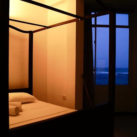 אהנגאמה Sayurima Beach Hotel מראה חיצוני תמונה
