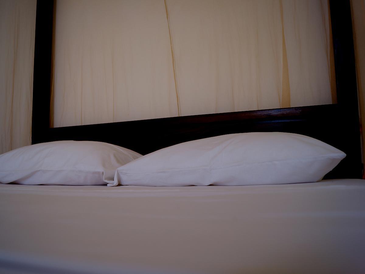 אהנגאמה Sayurima Beach Hotel מראה חיצוני תמונה
