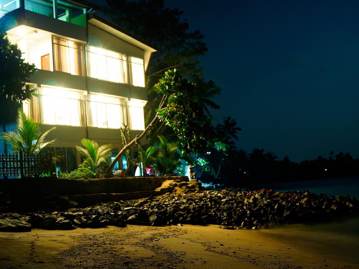 אהנגאמה Sayurima Beach Hotel מראה חיצוני תמונה