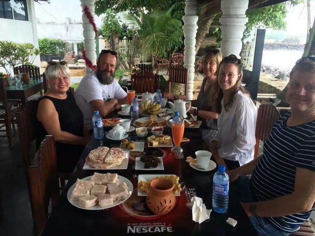 אהנגאמה Sayurima Beach Hotel מראה חיצוני תמונה