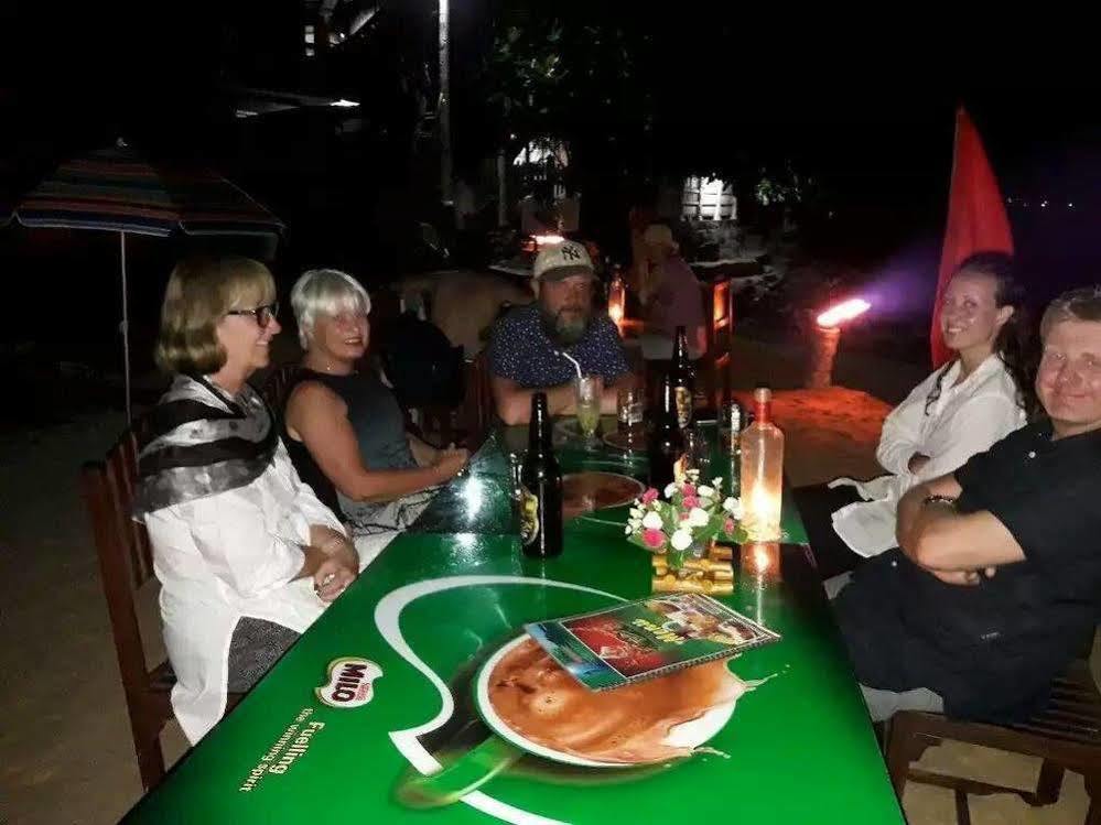 אהנגאמה Sayurima Beach Hotel מראה חיצוני תמונה